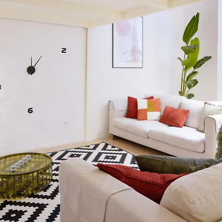 Апартаменты Spazio Luce Design - Navigli *