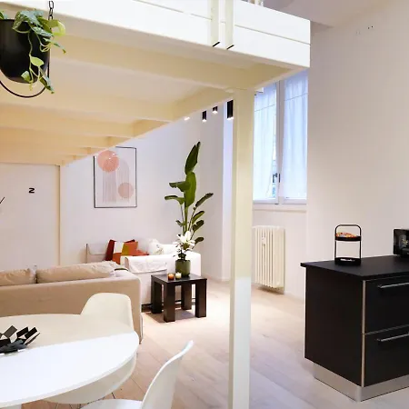 Spazio Luce Design - Navigli * Милан